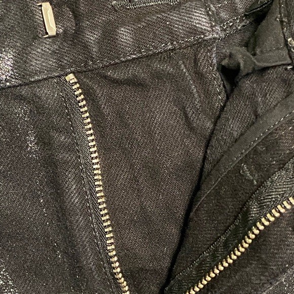 Givenchy - Picture 11 of 15